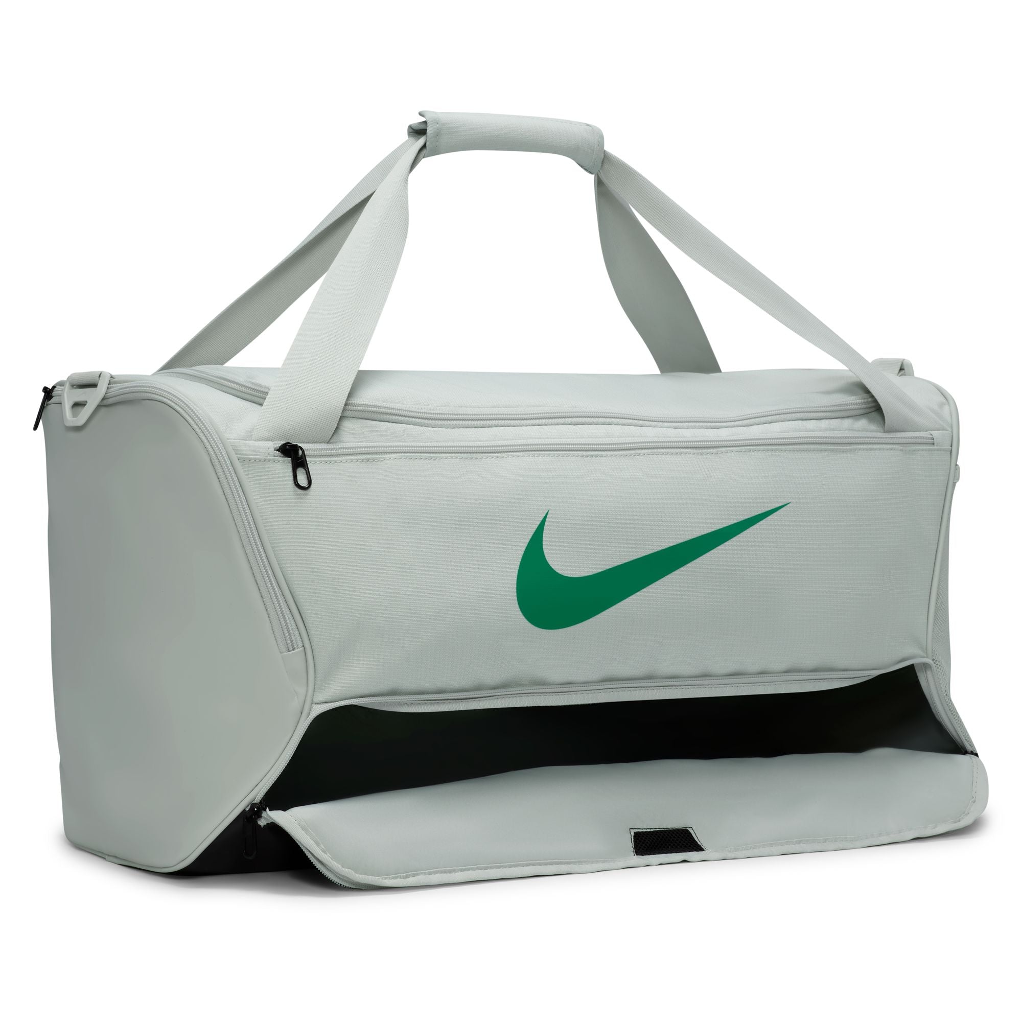 Buy Nike Men s Backpacks Online SPL Speed Pvt. Ltd