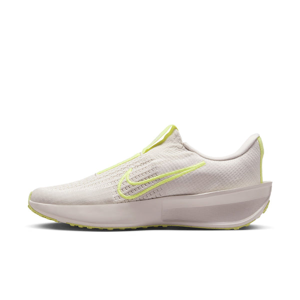 W NIKE INTERACT RUN EASYON SE
