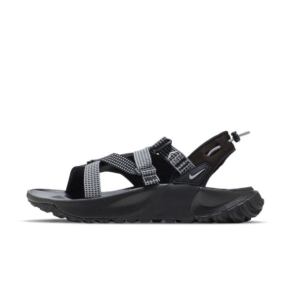 NIKE ONEONTA SANDAL